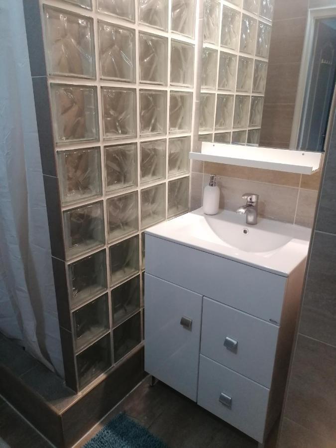 Dozsa Apartman Lägenhet Gödöllő Exteriör bild