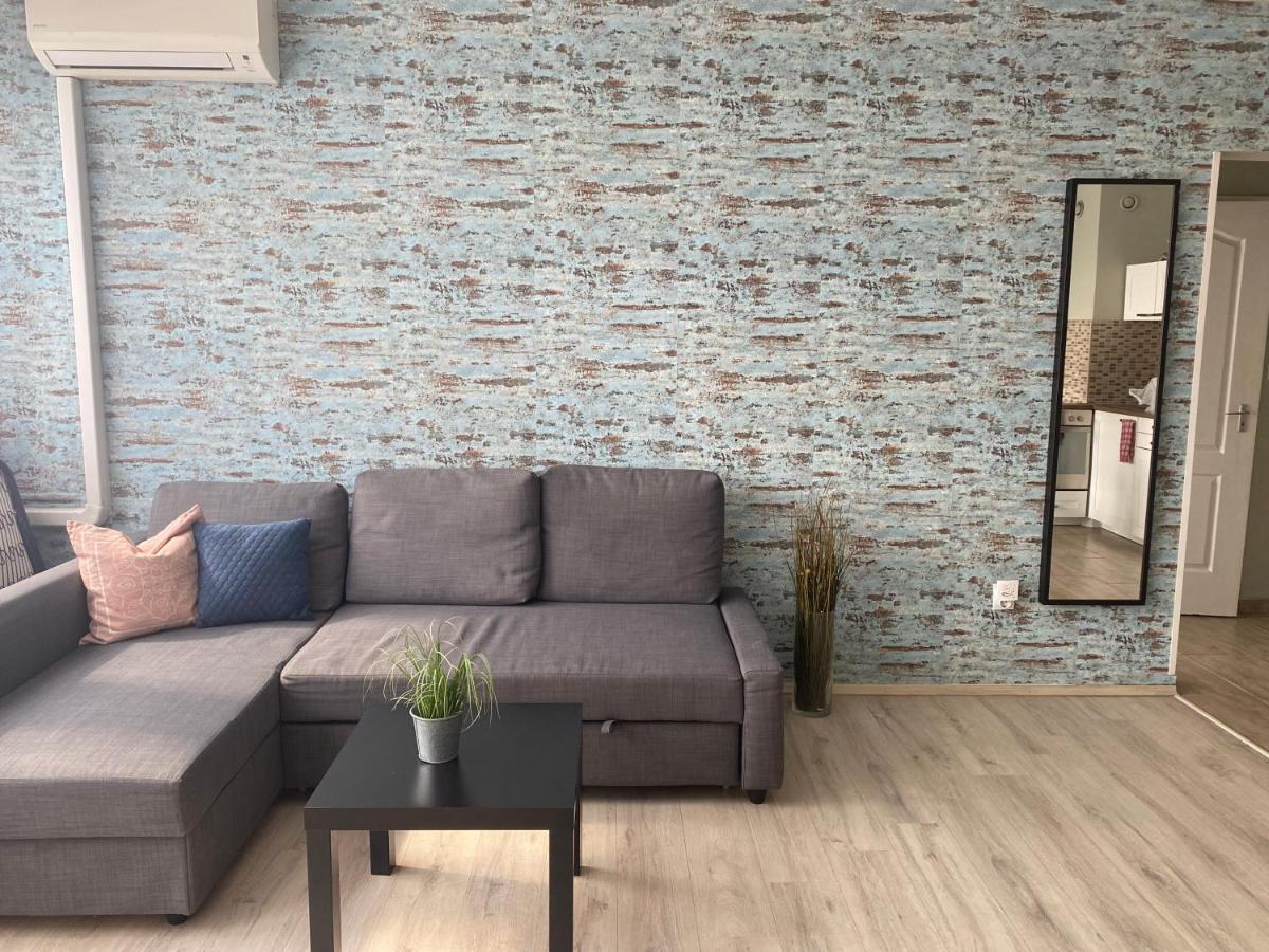 Dozsa Apartman Lägenhet Gödöllő Exteriör bild